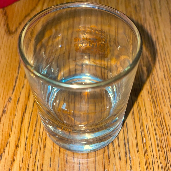 Two Vintage Canadian Club Gold Label 2oz Measuring Shot Glasses & CD Red Bag - Picture 5 of 7